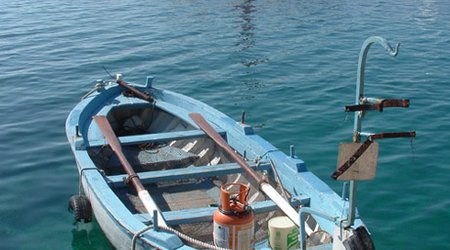 At least 26 dead after fishing boat capsizes off Honduran coast
