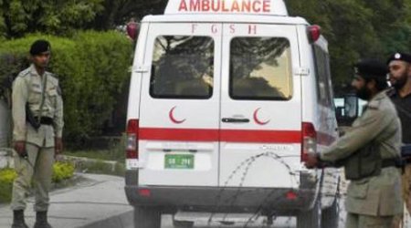 21 killed, 100 injured in Pakistan's train collision