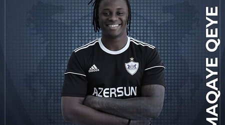 “Qarabağ” fransalı hücumçu ilə 2 illik müqavilə imzalayıb