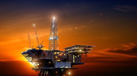 Azerbaijani oil price falls