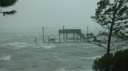 Over 400,000 advised to evacuate as storm bears down on Japan