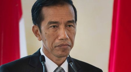 Indonesia president formally proposes relocating capital to Borneo