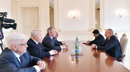 Президент Ильхам Алиев принял российскую делегацию