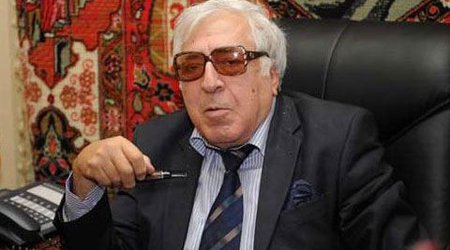 "Yaşlı nəslin nümayəndələri vəzifədən getməlidir" - Anar