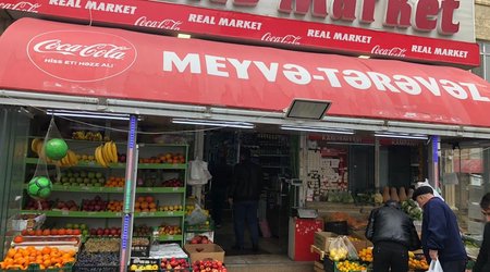 В Баку обнаружен маркет, реализующий просроченные продукты 