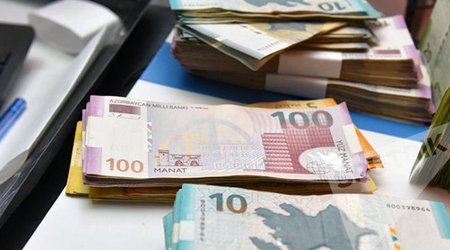 Проблемные кредиты в Азербайджане сократились до 1,38 млрд манатов