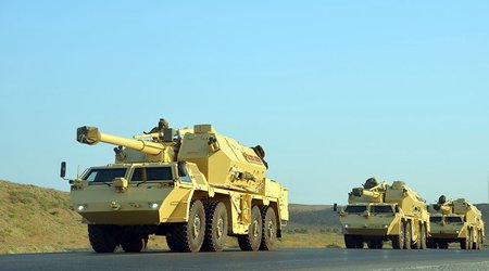 Ракетно-артиллерийские подразделения армии Азербайджана проводят тактические учения