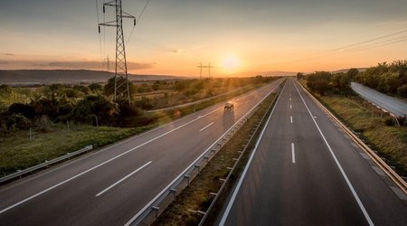 Азербайджанская компания начинает строительство автомагистрали в Сербии