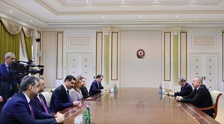 Президент Ильхам Алиев принял министра торговли Турции