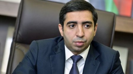 Азербайджанским врачам обещают бонусы к окладу