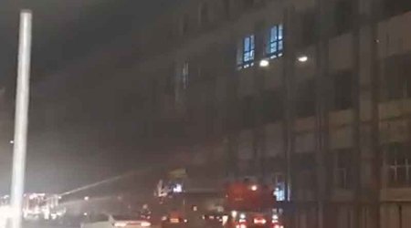 SON DƏQİQƏ! Bakının mərkəzində universitet yanır (VİDEO)