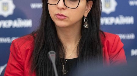 Мэри Акопян не впустили в Баку