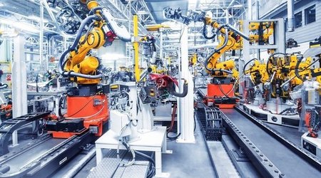 Производство промышленных товаров в Баку увеличилось