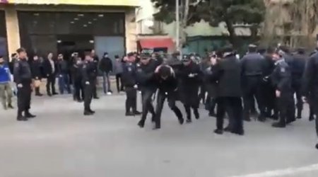 Задержанных участников акции вывезли за пределы Баку