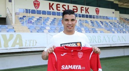 Futbol millimizdə paraqvaylı futbolçu çıxış edəcək