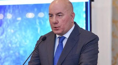 Рустамов: Нам удалось выдержать спекулятивную атаку на валютном рынке