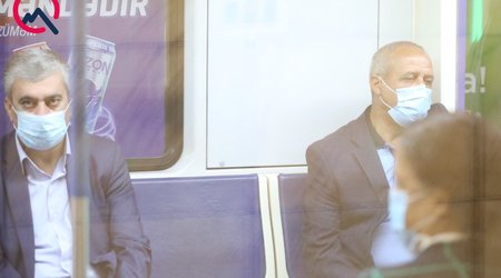 Artıq Bakı metrosunda belə oturacaqsız - FOTOLAR