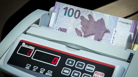 В госбюджете Азербайджана образовался дефицит