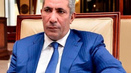 Сиявуш Новрузов выступил против Рамиза Мехтиева 