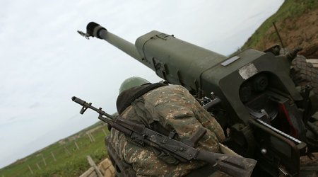Главы МИД России и Франции обсудили Карабах