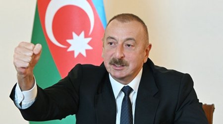 Президент Азербайджана поздравил командиров, отличившихся в освобождении Губадлы