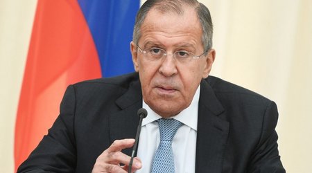 Сергей Лавров самоизолировался из-за контакта с зараженным COVID-19