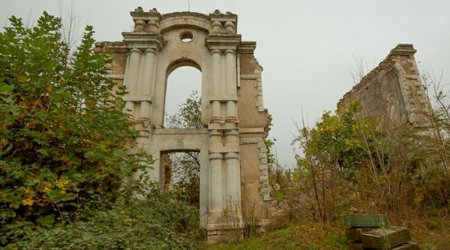«Город-призрак» Физули в фотографиях Резы Дегати