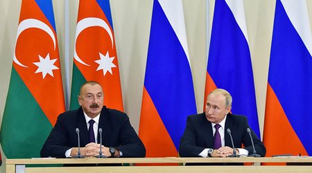 Алиев заверил Путина: Храмы и монастыри сохраним