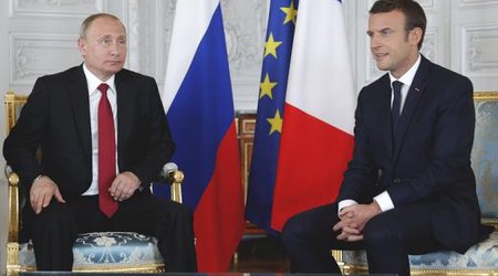 Путин и Макрон обсудили ситуацию вокруг Карабаха