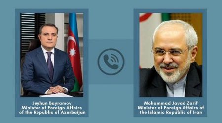 Глава МИД Азербайджана выразил соболезнования иранскому коллеге