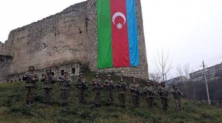 Журналист Роман Багдасарян: «Азербайджанская армия попала в Шушу через коррупционную дорогу»