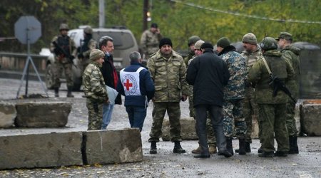 Азербайджанские солдаты на улицах Аскерана