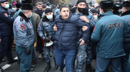 В Ереване начались аресты оппозиционеров - ВИДЕО