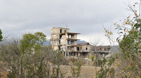 Ильхам Алиев: Армяне совершили многочисленные деяния, являющиеся предметом преступления
