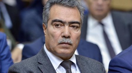 Вугар Сафарли попросился под домашний арест