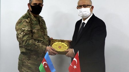 Замминистра обороны Турции на переговорах с Закиром Гасановым