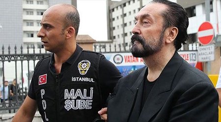 Adnan Oktar həbsxanada tanınmaz hala düşüb - FOTO