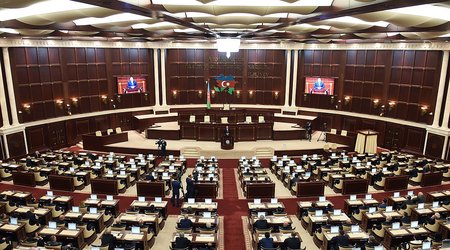 Счетная палата предоставляет отчет в Милли Меджлисе