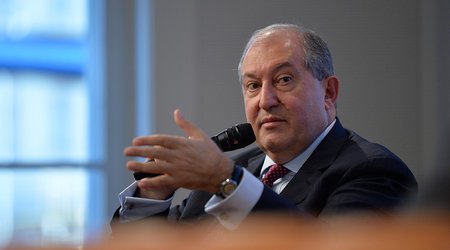Президент Армении не смог встретиться с премьер-министром Грузии