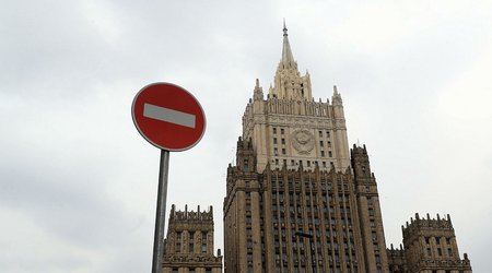 Россия объявила десять американских дипломатов персонами нон грата