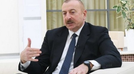 Ильхам Алиев дал интервью Азербайджанскому телевидению
