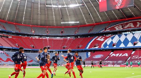 "Бавария" в девятый раз подряд выиграла чемпионат Германии по футболу