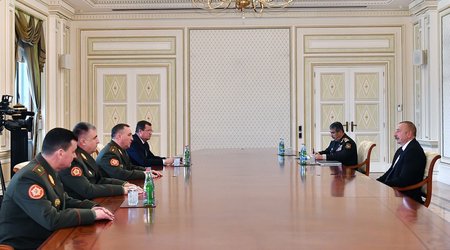 Ильхам Алиев: Сотрудничество с Беларусью в военной сфере имеет очень хорошие результаты