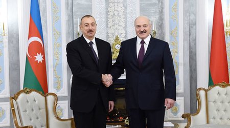 Александр Лукашенко направил поздравительное письмо Президенту Ильхаму Алиеву