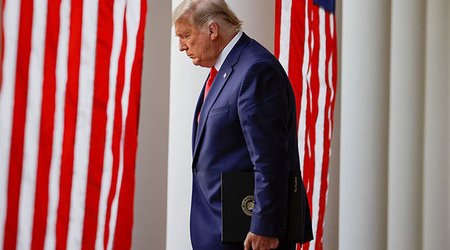 Байден считает, что Трамп нанес "невообразимый ущерб" отношениям США с другими странами