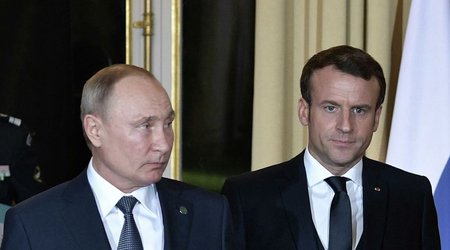 Путин призвал Макрона активизироваться