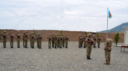 Минобороны Азербайджана ввело в строй новые воинские части в Карабахе