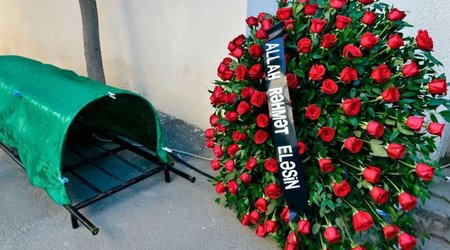 Bakıda tanınmış məscidin imamı vəfat edib - FOTO
