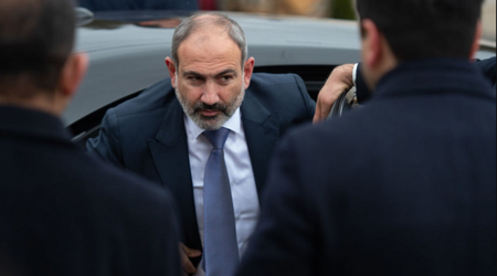 Pashinyan pays official visit to Georgia