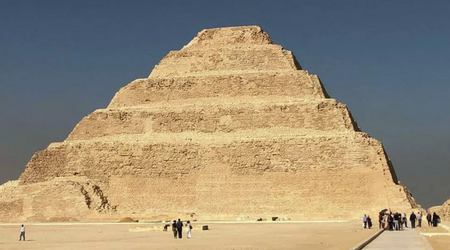 Egypt reopens ancient tomb to tourists, first time in 15 years